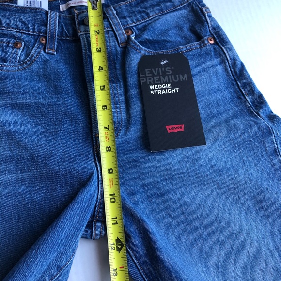 Levis Womens Wedgie Straight High Rise Jeans Sz 27 - Picture 8 of 12